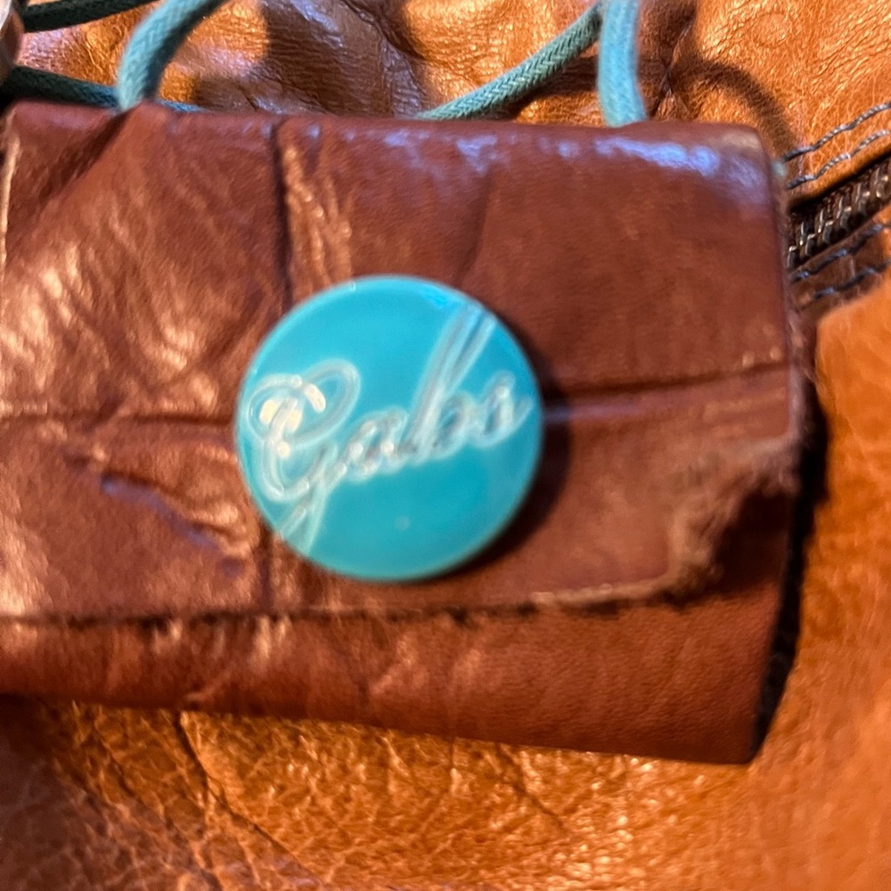 Cabs Italian leather convertible satchel - Picture 11 of 16